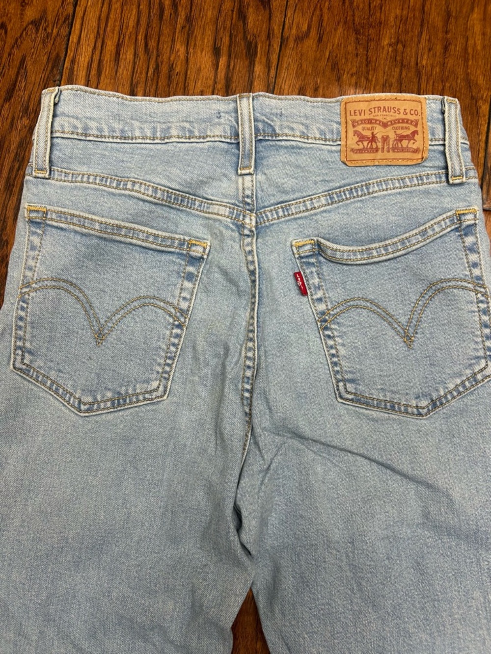 Levi's Light Blue Wedgie Straight Distressed Jeans - Picture 9 of 9